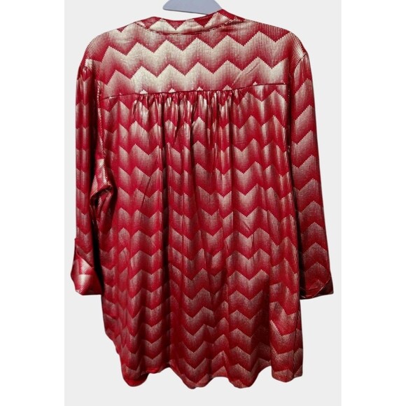 Ava & Grace Women’s New Blouse Size 1X  Red Gold 3/4 Sleeves Silver Buttons - Picture 2 of 5